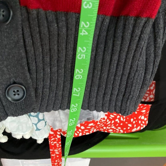 American‎ Eagle AEO Cardigan Womens Sz XS Red Gray Striped Varsity Wool Sweater - Picture 8 of 9